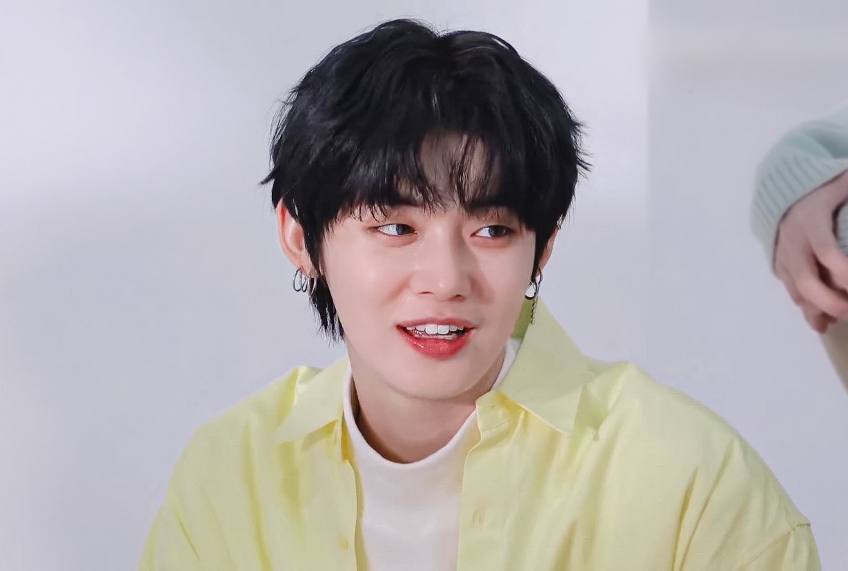 투바투 연준 흑발짤 털어봄 | 인스티즈