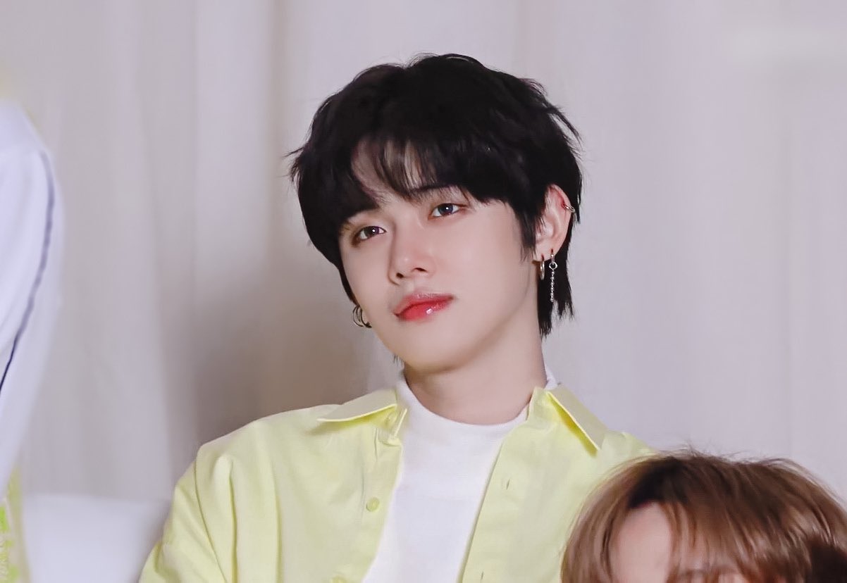 투바투 연준 흑발짤 털어봄 | 인스티즈