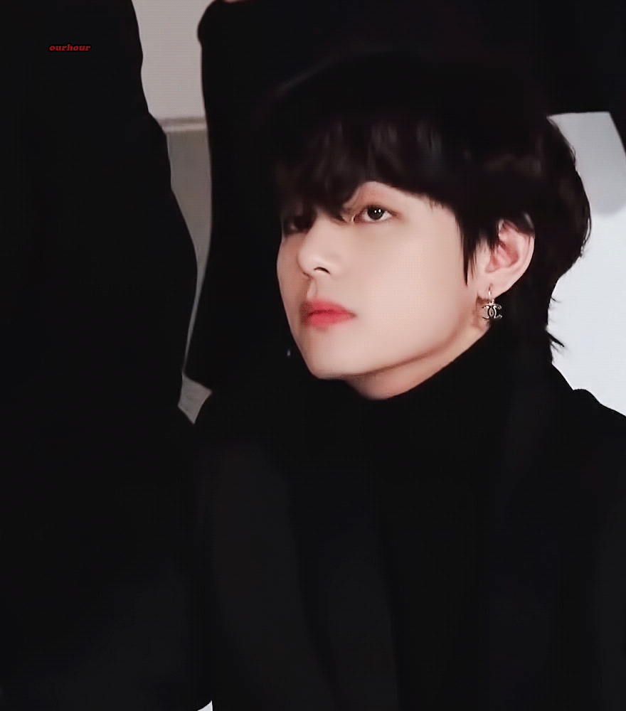 뷔 이거 짤이 안 끝나는데오 | 인스티즈