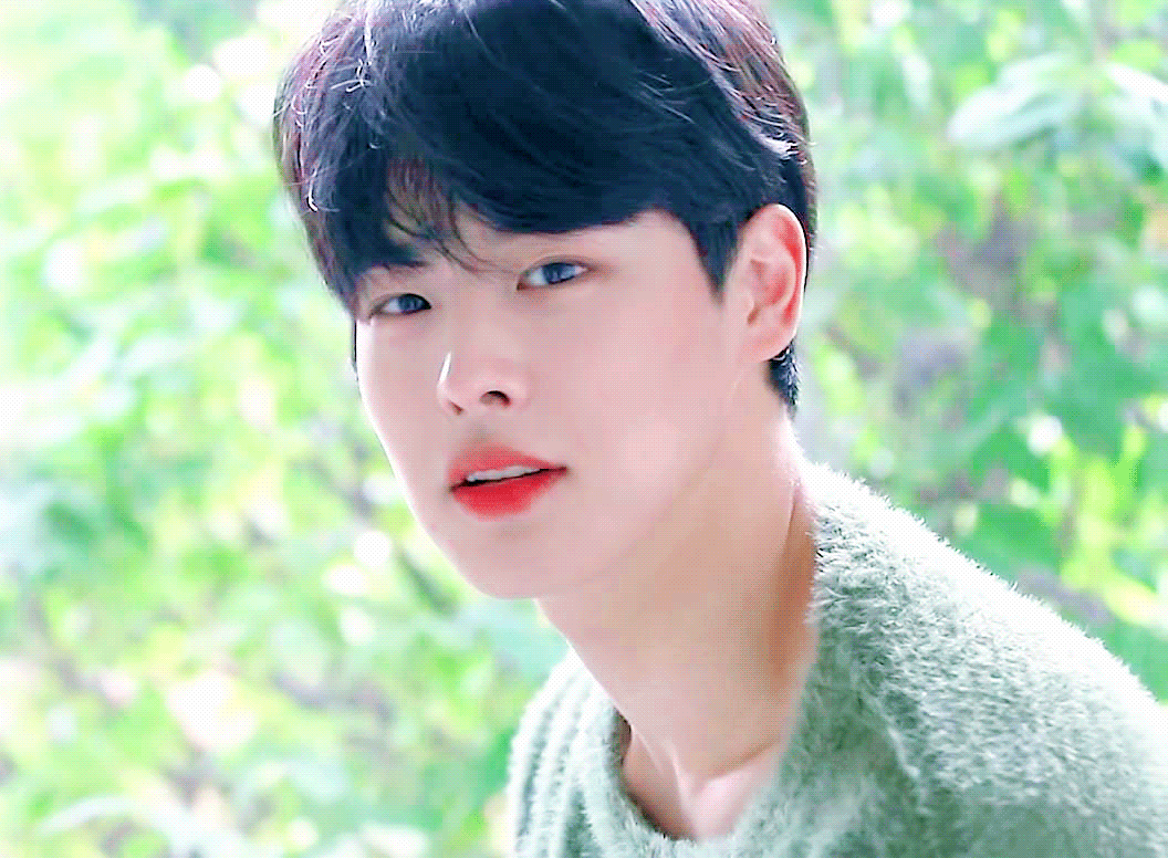 최병찬 너 되게잘생겼다고. 근데 날 이렇게 웃겨??? | 인스티즈