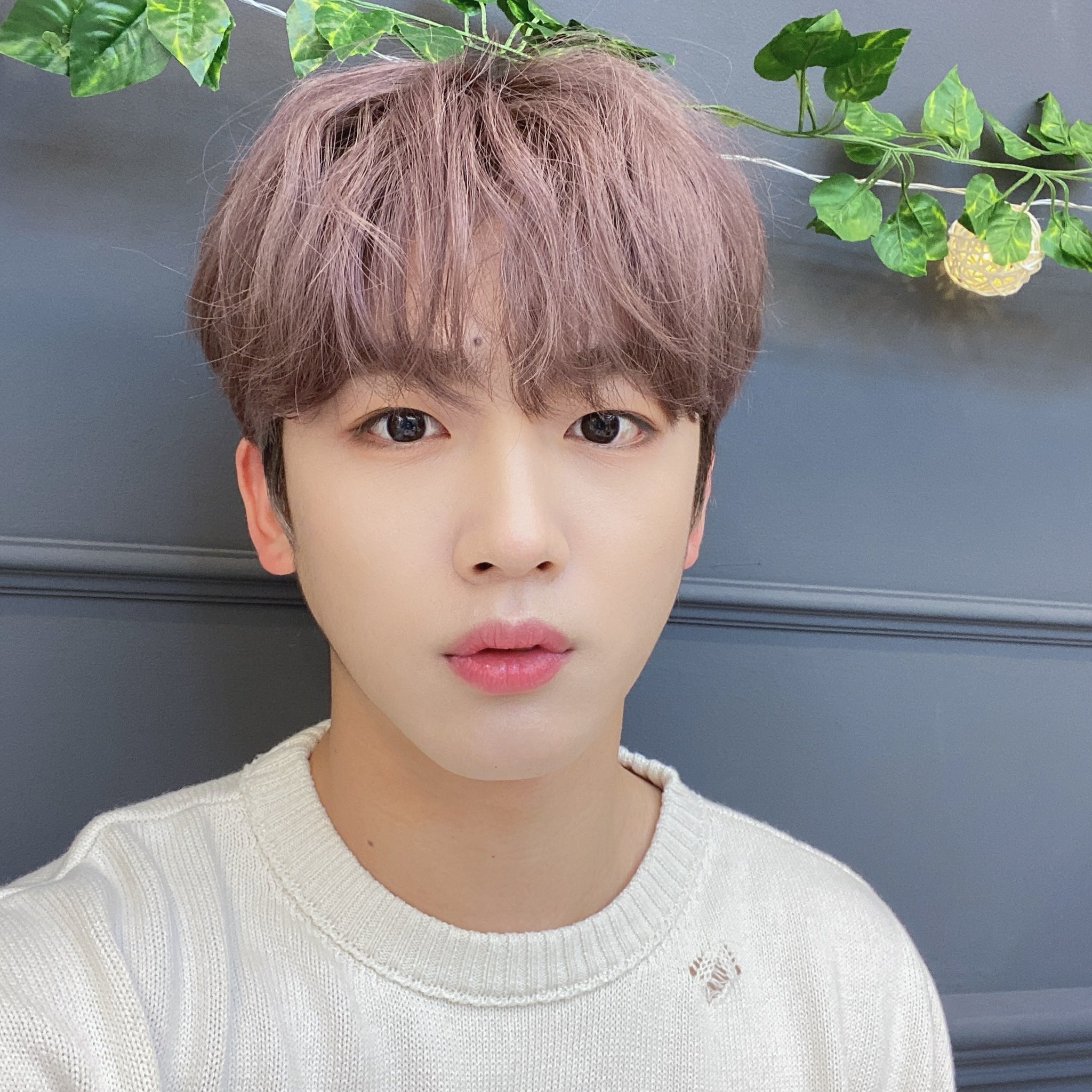 셀카 진짜 잘찍는다 와 | 인스티즈