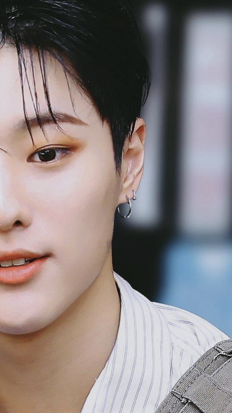 조승연 짝눈이라 왼쪽 오른쪽 얼굴 분위기가 너무 달라 | 인스티즈