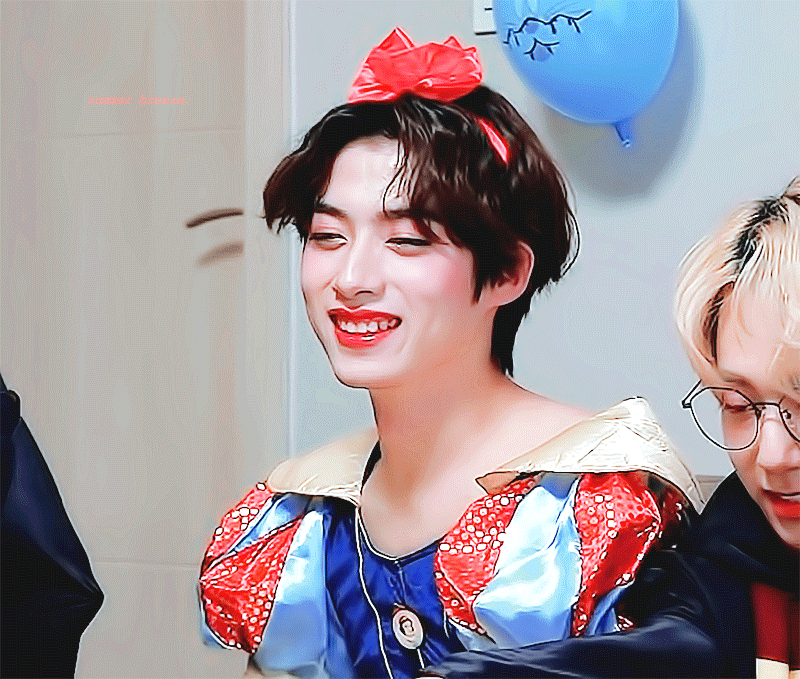 어릴적 꿈이 공주였던 남돌... | 인스티즈