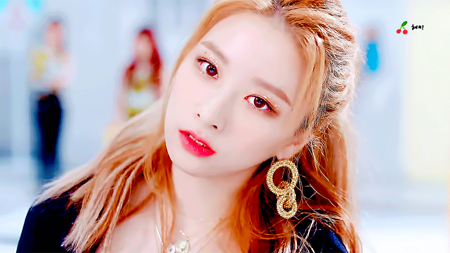 로켓펀치 윤경 이목구비 | 인스티즈