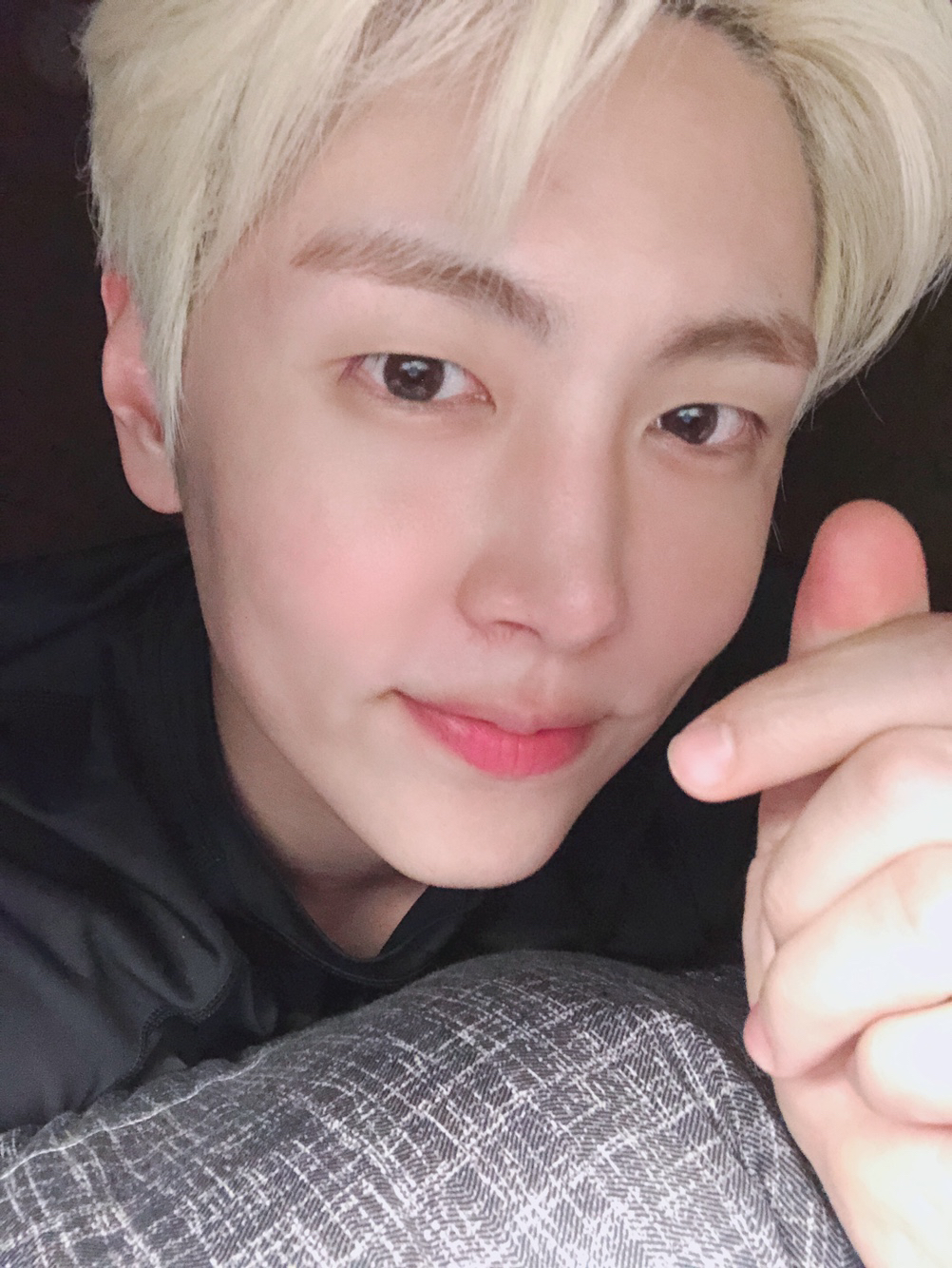 이재윤 왜이렇게 사랑스럽지 판타지 자고잇을가바...? | 인스티즈