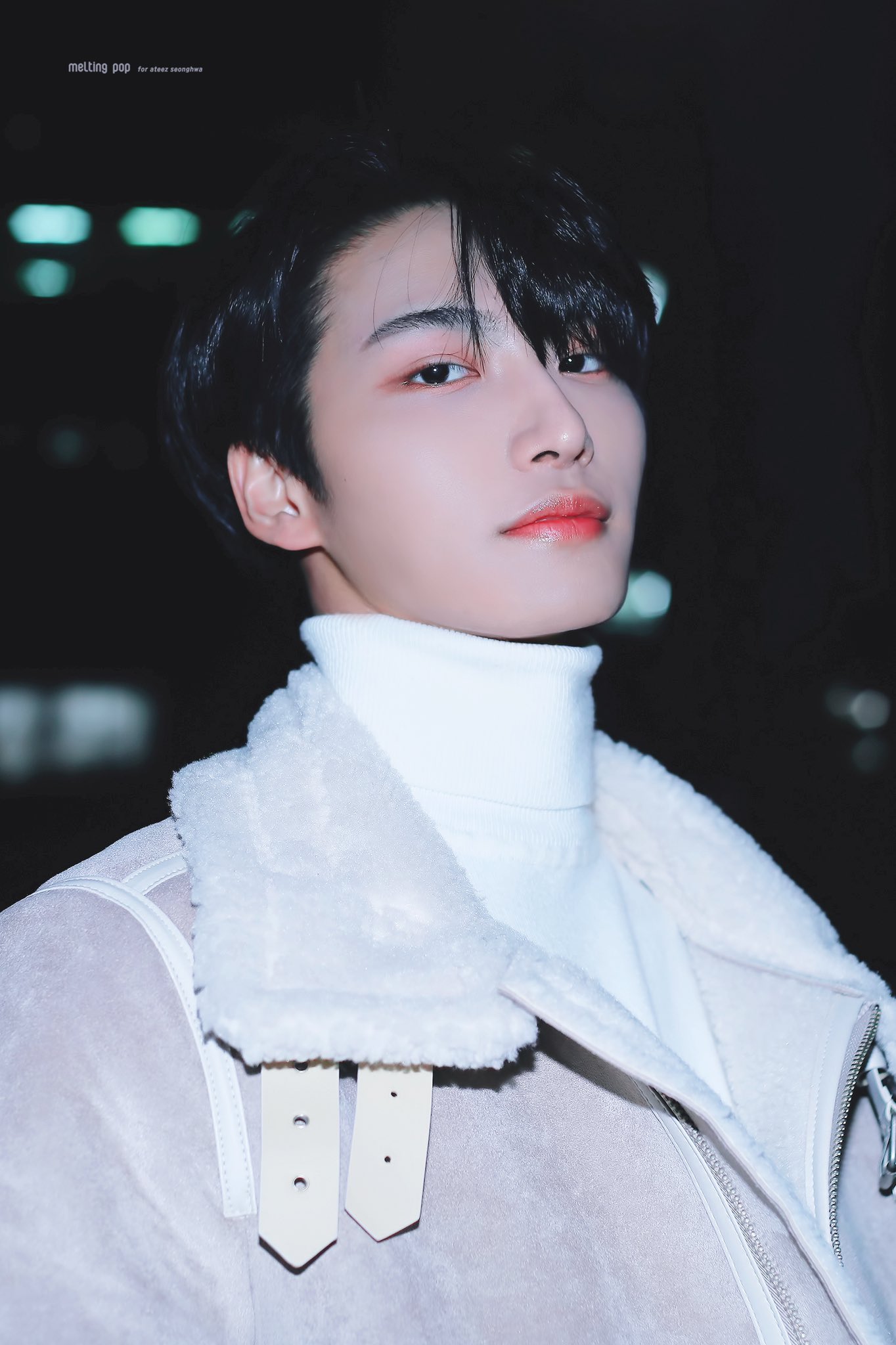 에이티즈 성화 피부 진짜좋당 | 인스티즈