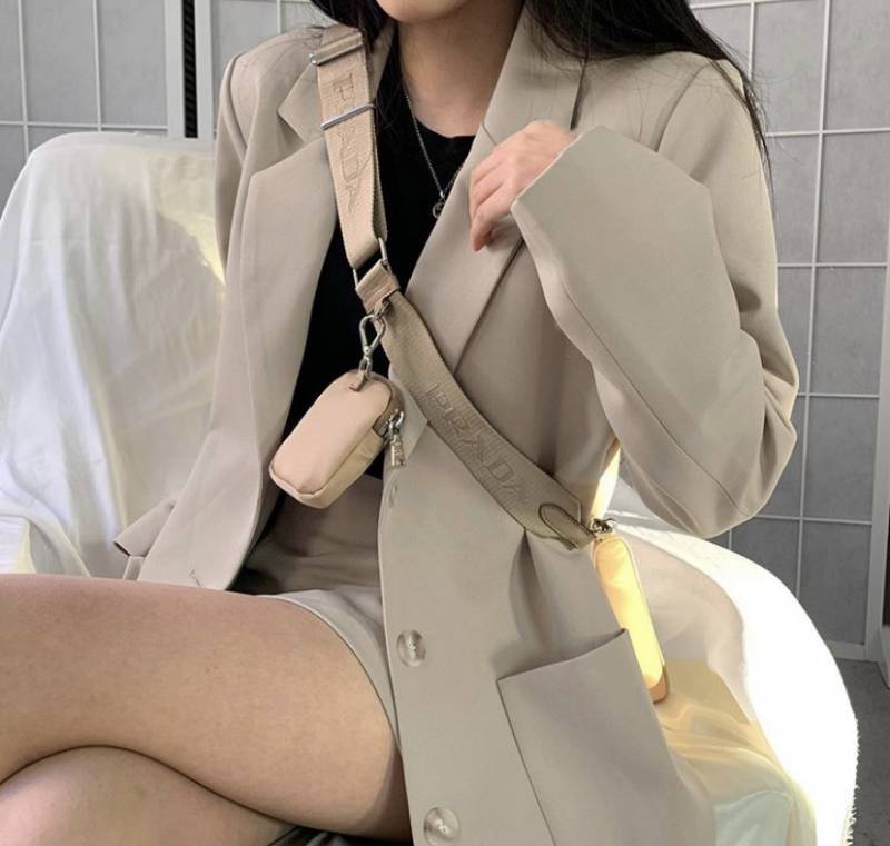 여기가 바로 못찾는 옷이 없다고 들어서 왔습니다 ㅠㅠㅠ 도와주세요 | 인스티즈