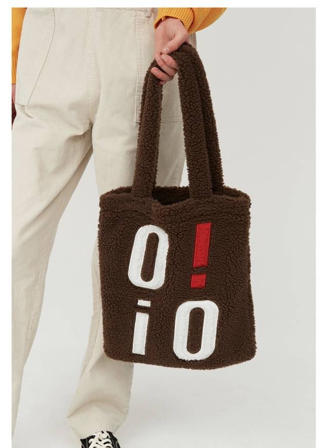🤎오아이오아이 갈색 양털 에코백 111너무귀여우니까산다 222돈낭비하지마라🤎 | 인스티즈