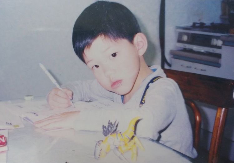 데이식스 도운이 과사 보면 너무 귀여워서 피식함 | 인스티즈