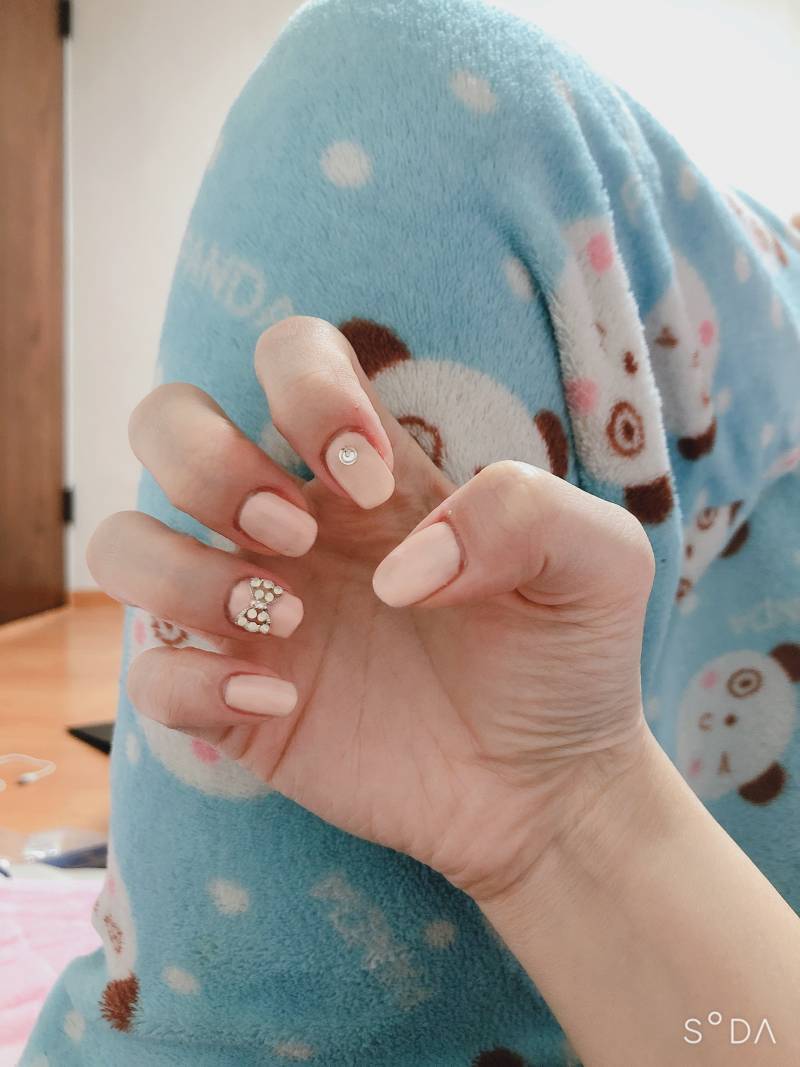 셀프네일했당... | 인스티즈