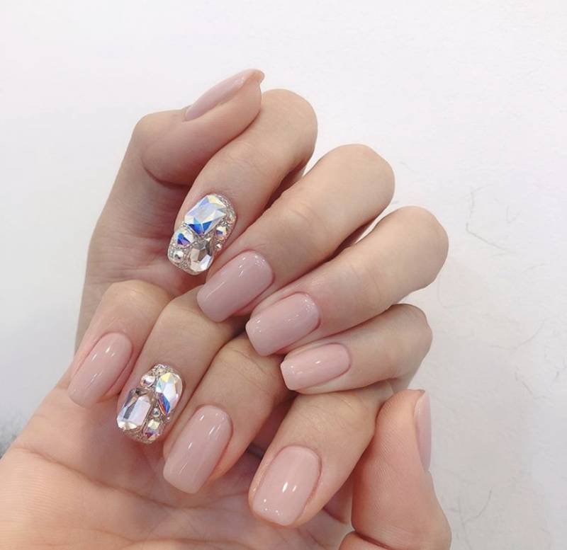 네일 색 바꿀 건데 골라조!!! | 인스티즈