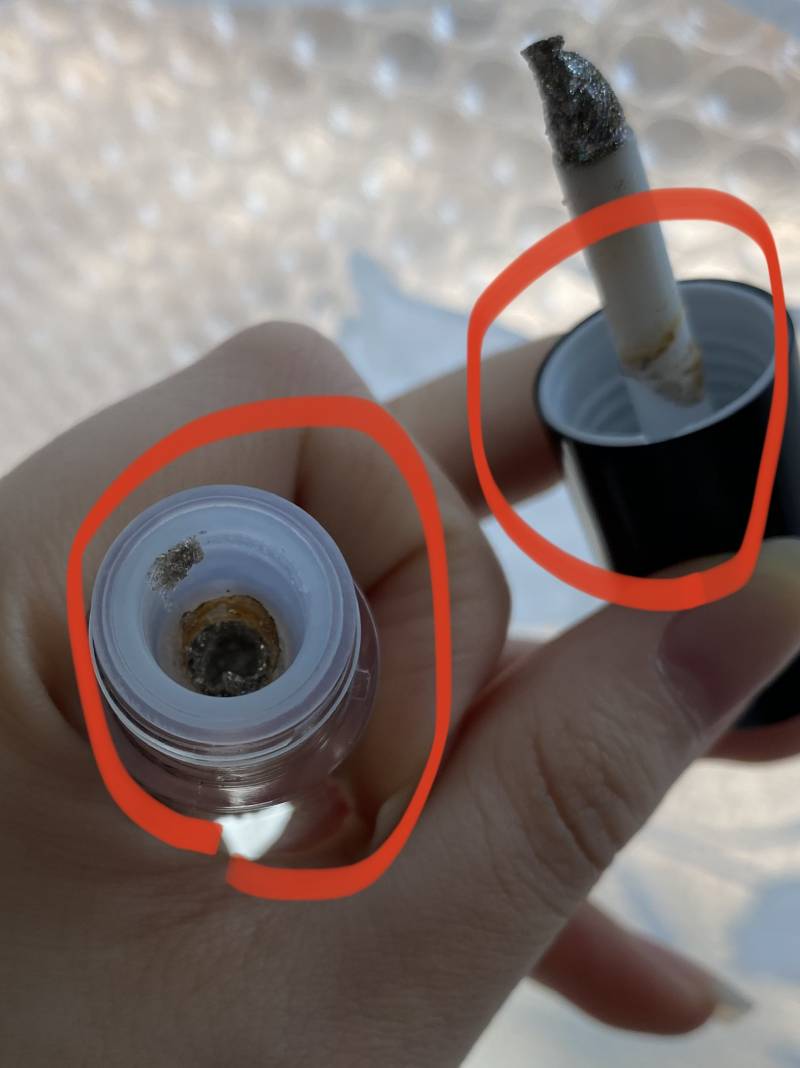 웨이크메이크 글리터 샀는데 좀 이상해,, | 인스티즈