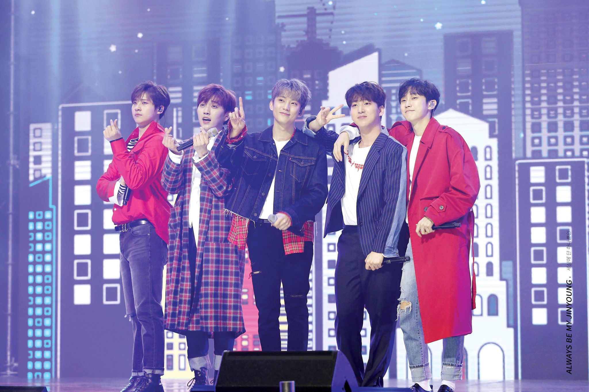 오늘따라 다섯명이 더 보고싶네 | 인스티즈