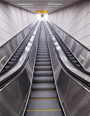 지하철역에 있는 천국의 계단 | 인스티즈