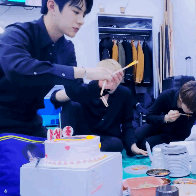 저기 골차님들 말씀 좀 여쭙겠습니다 | 인스티즈