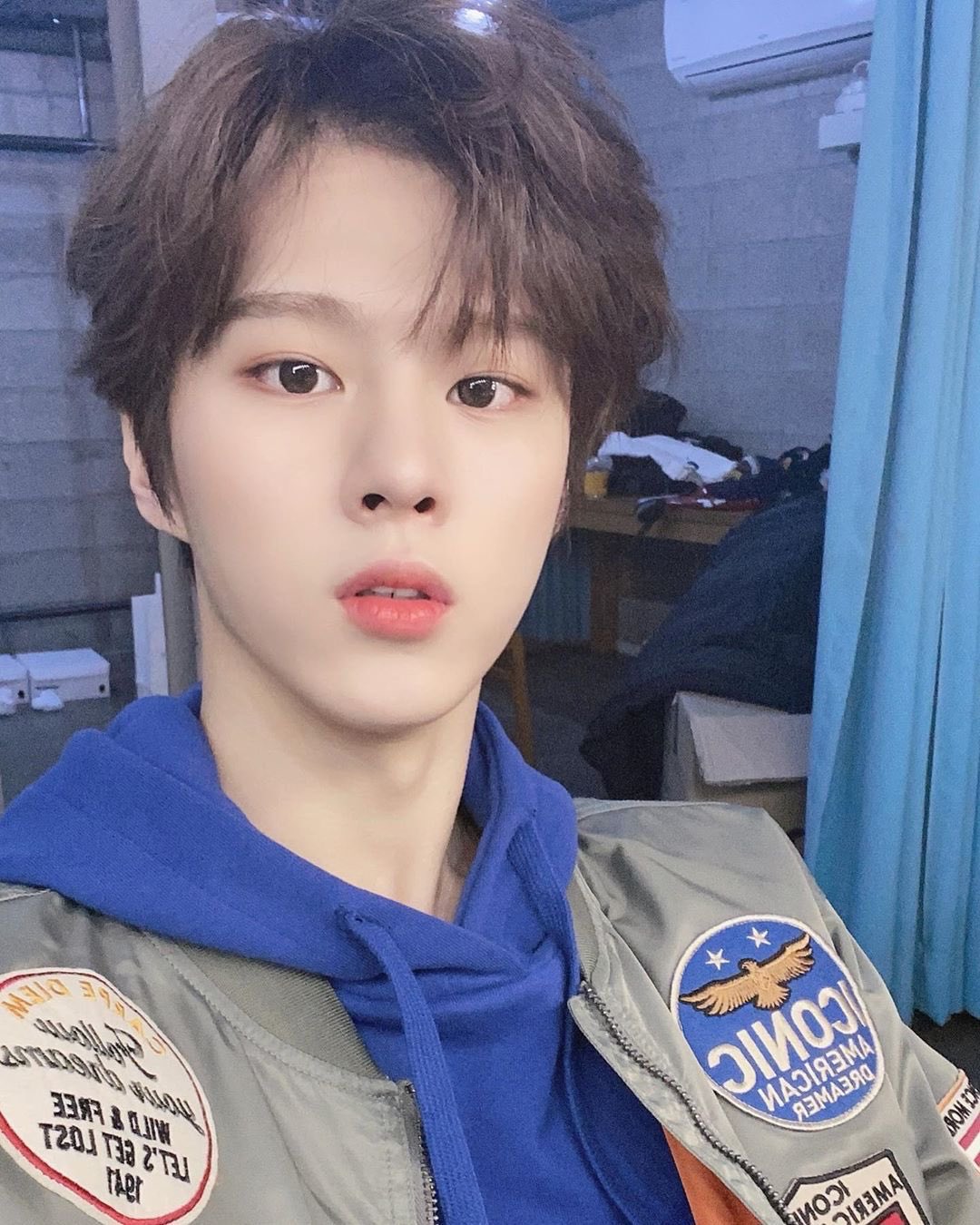 김우석 메이크업 따라하고싶어서 자꾸 뜯어봄 | 인스티즈