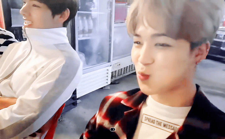 [잡담] 어떻게 방탄 구오즈 같은 애들이 한 팀에 친구지 | 인스티즈