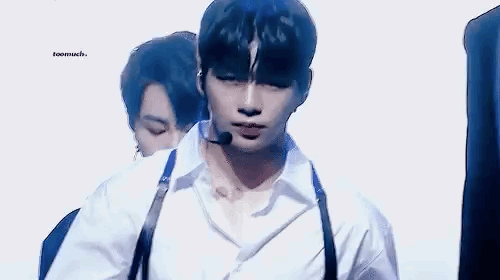 그거아니.. 강다니엘 흑발이래... | 인스티즈