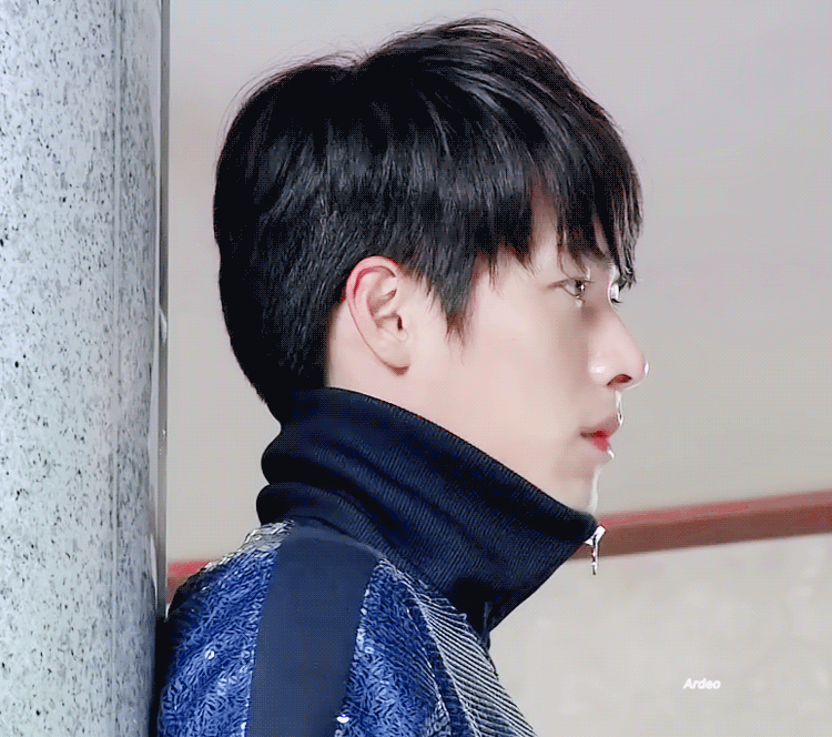 예전에는 현빈이 왜 이렇게 잘생긴 지 몰랐을까 | 인스티즈