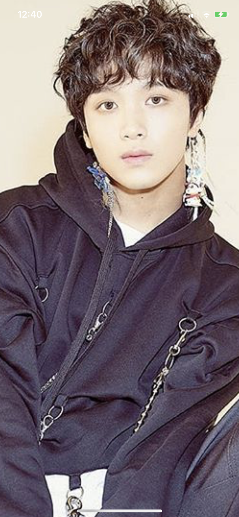 SM머리박아 짱구 귀걸인줄 알았는데 병지 땋은 거에 짱구를 왜 매달아 | 인스티즈