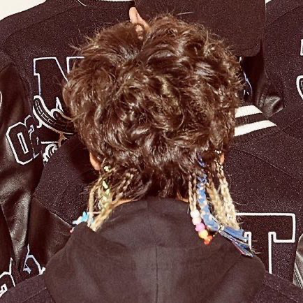 SM머리박아 짱구 귀걸인줄 알았는데 병지 땋은 거에 짱구를 왜 매달아 | 인스티즈