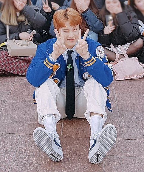 나이키와 각별한 아이돌 | 인스티즈