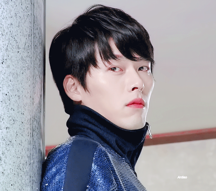 현빈 얼굴 ㄹㅇ 너무 짜릿함 | 인스티즈