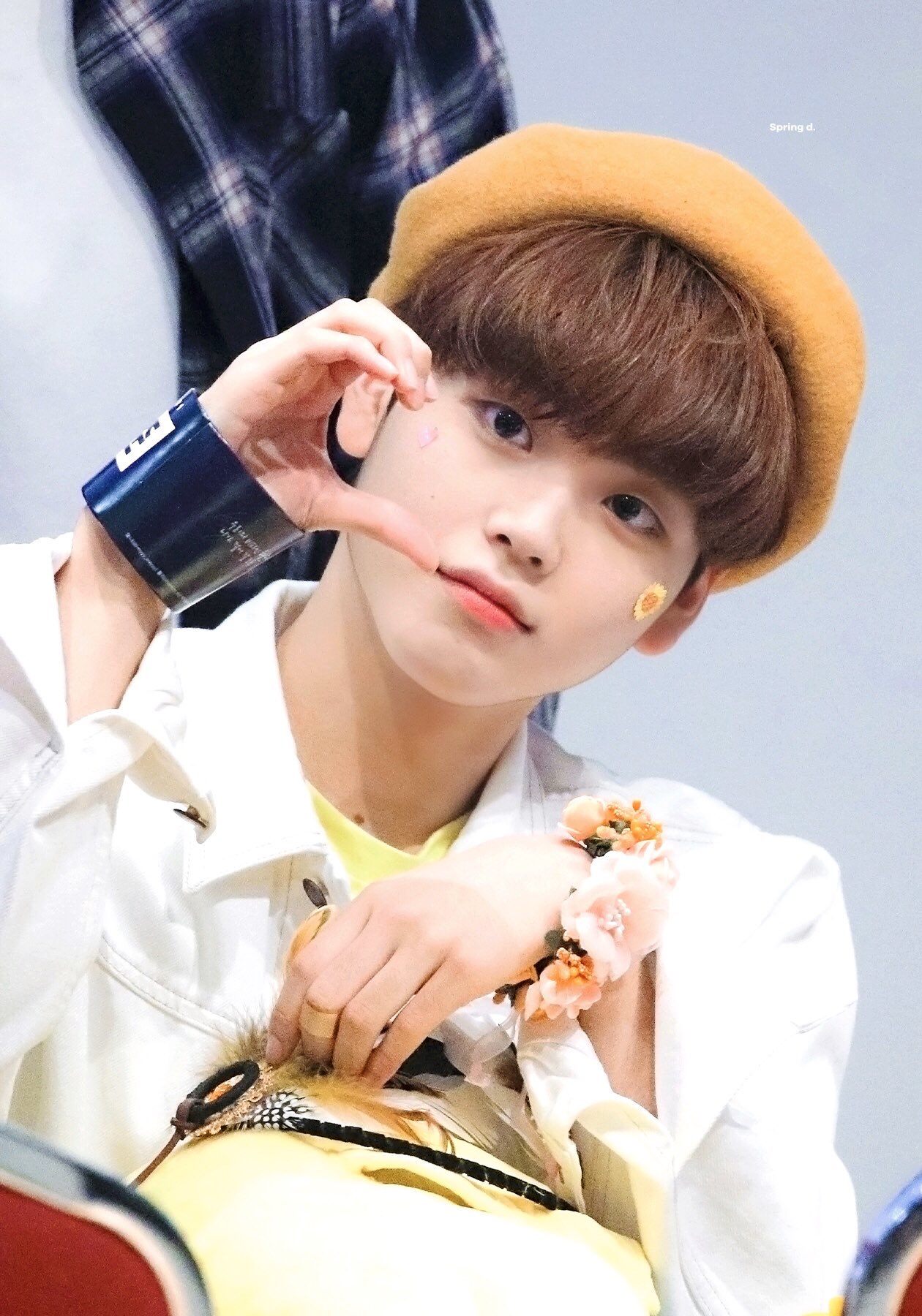 아 갑자기 절실하게 형준이가 보고싶다 | 인스티즈