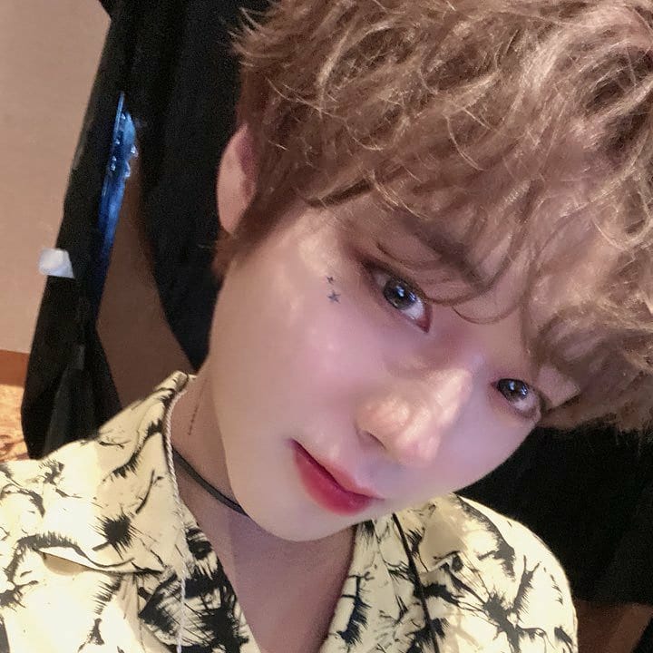 사람 눈이 이렇게 길 수가 있구나.. | 인스티즈