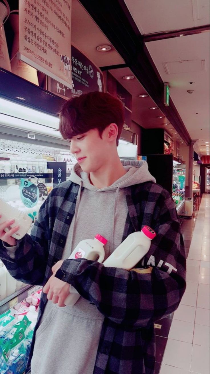 신인이라서 그럴수도 있지만 재질이 너무 남친짤이다 | 인스티즈