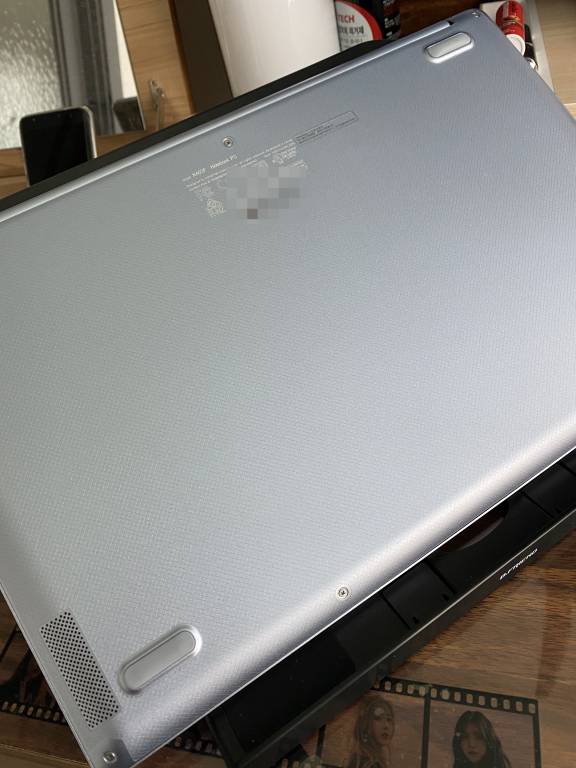 VivoBook 논스톱 ASUS 노트북 A-X403FA-H522D 51만원에 판매합니다. 힐링쉴드 전체보호필름 부착 | 인스티즈