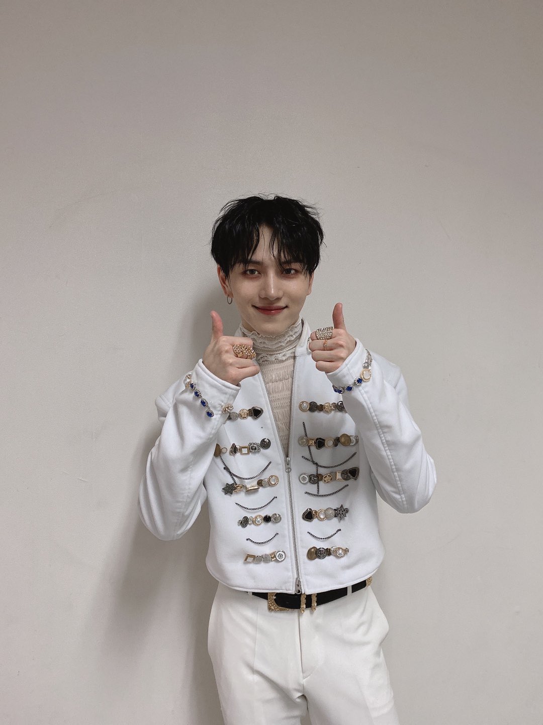 내 본진 얼굴 너무 아이돌 ㅠㅠㅠㅠ | 인스티즈