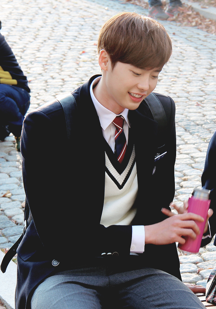 갠적으로 교복찰떡인 남배우 2명 | 인스티즈