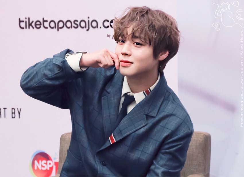 박지훈 너무 예뻐.. | 인스티즈