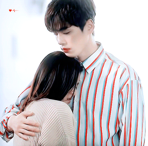 와이키키 처돌이 요즘 김정현 김선호 언급 많아서 행보퀘 | 인스티즈