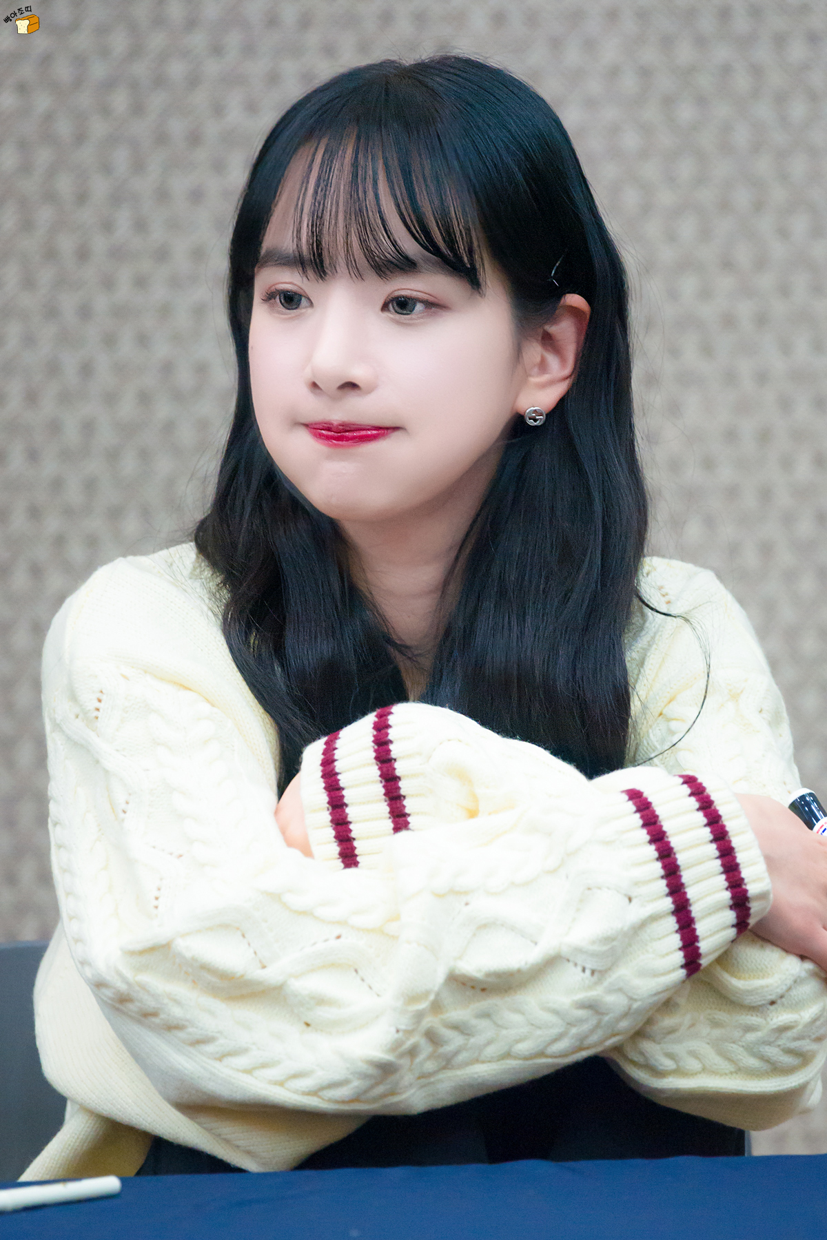 아니 진짜 내눈에만 우주소녀 설아가 겨울 쿨톤같아???? | 인스티즈