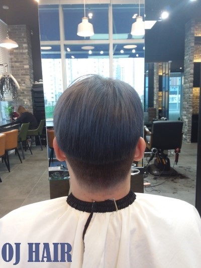 강다니엘 머리 네이비그레이면 이 머리색인거잖아 | 인스티즈