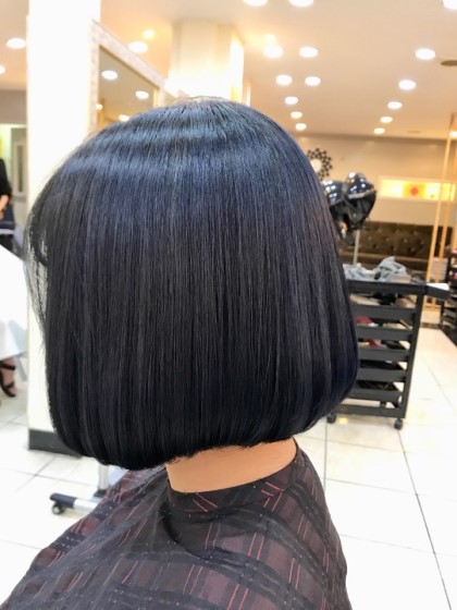 강다니엘 머리 네이비그레이면 이 머리색인거잖아 | 인스티즈