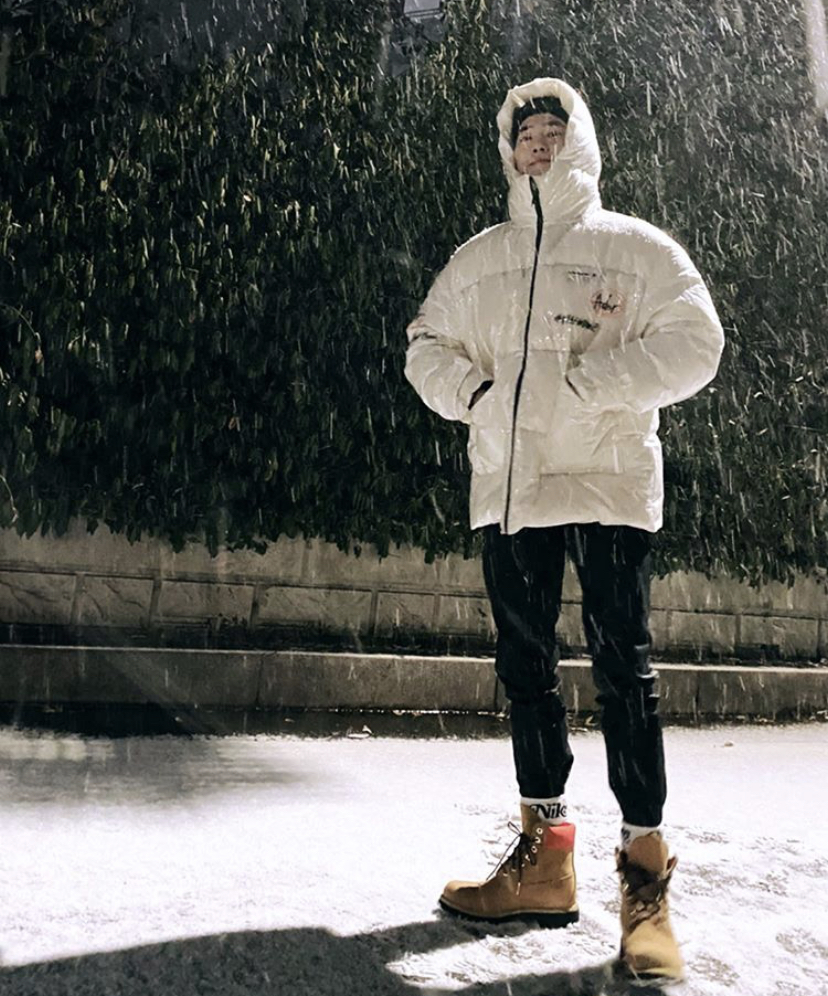 놀랍게도 이 두개가 같은 패딩입니다,, | 인스티즈