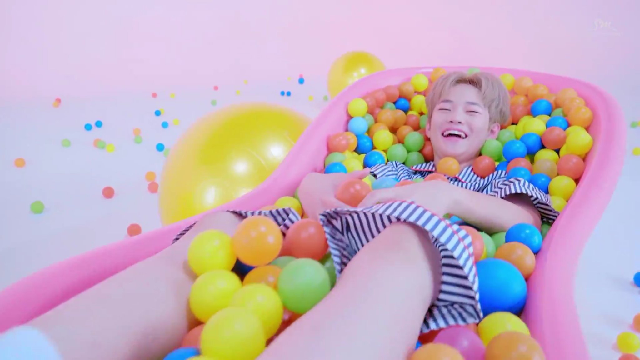 최강 동안 아이돌 | 인스티즈