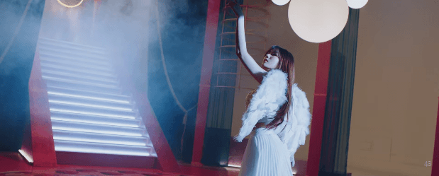 권은비 보고가세요 | 인스티즈