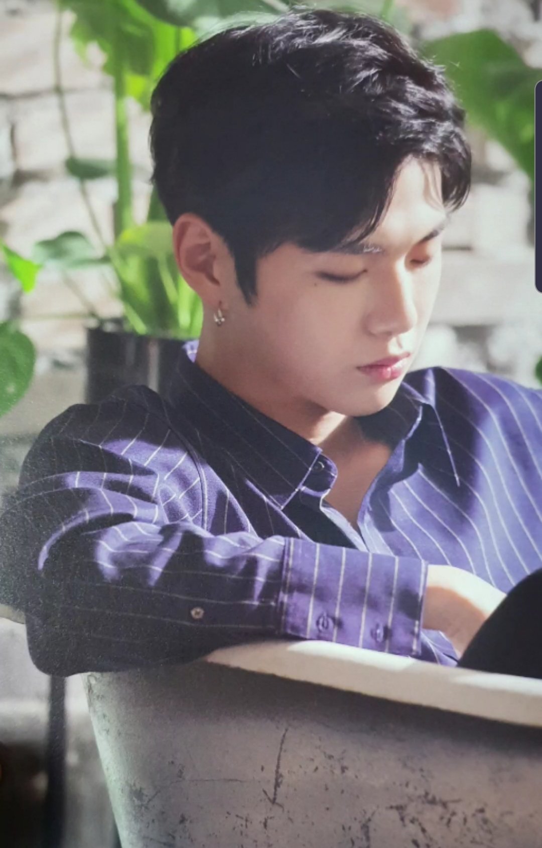 강다니엘 흑발기념 흑발 털이 | 인스티즈