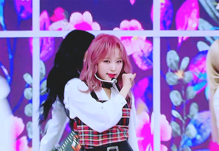 아이즈원 최예나 피에스타랑 잘 어울리는거 같아 | 인스티즈