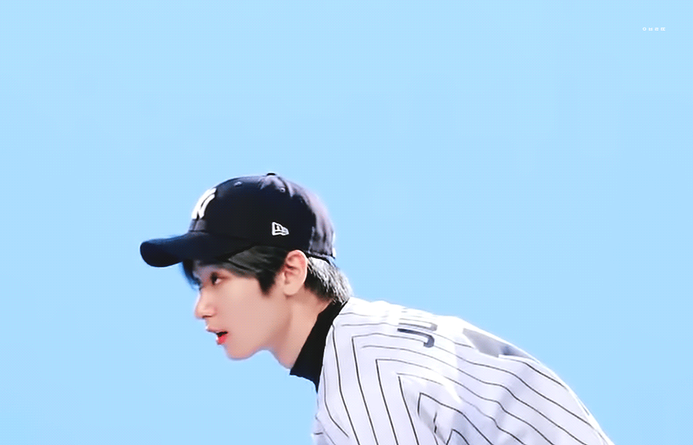 이정도면 볼캡 광고 찍어야 되는거 아니냐구 | 인스티즈