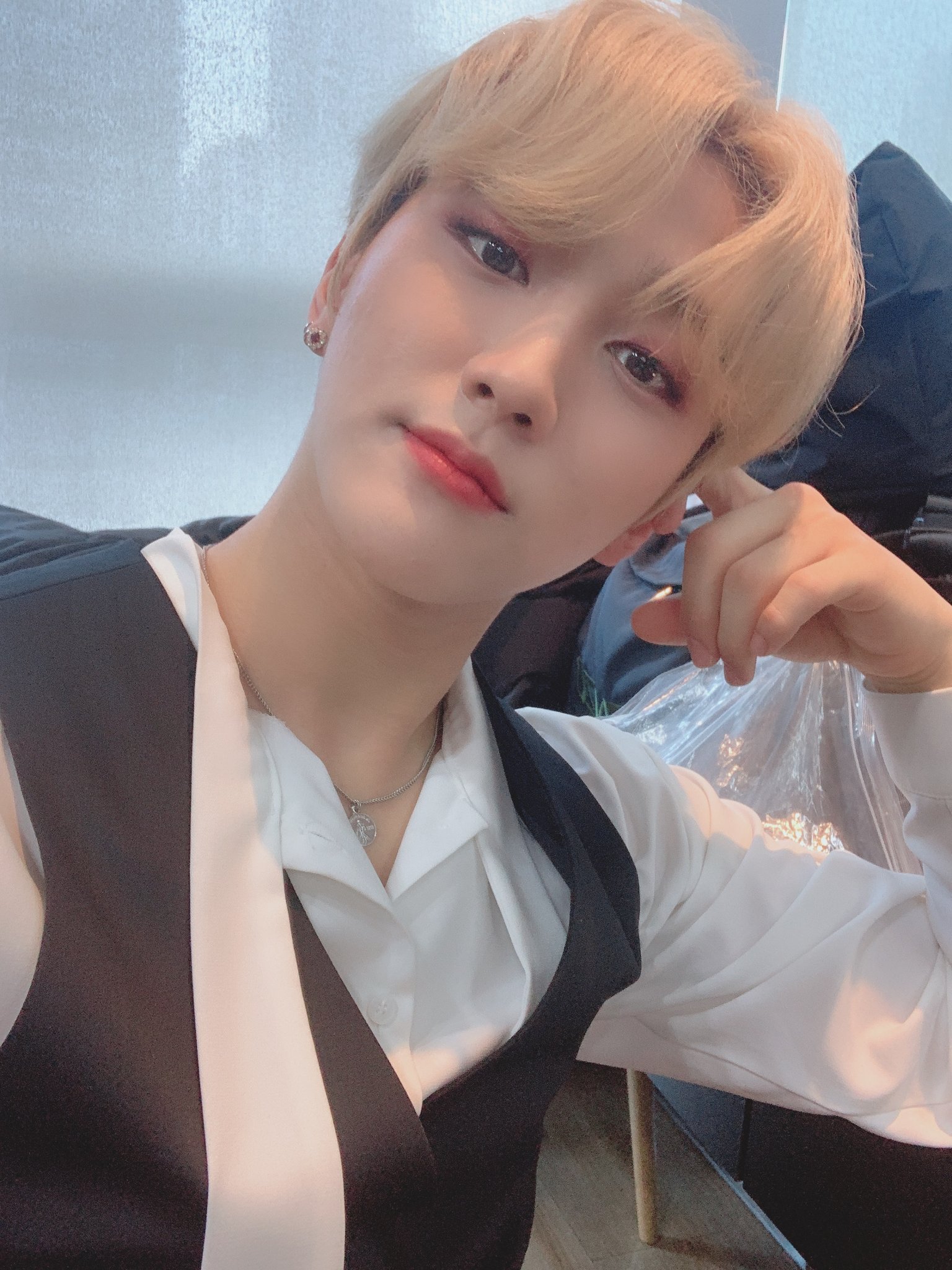 나 홍주찬 금발 사랑하네,,, | 인스티즈