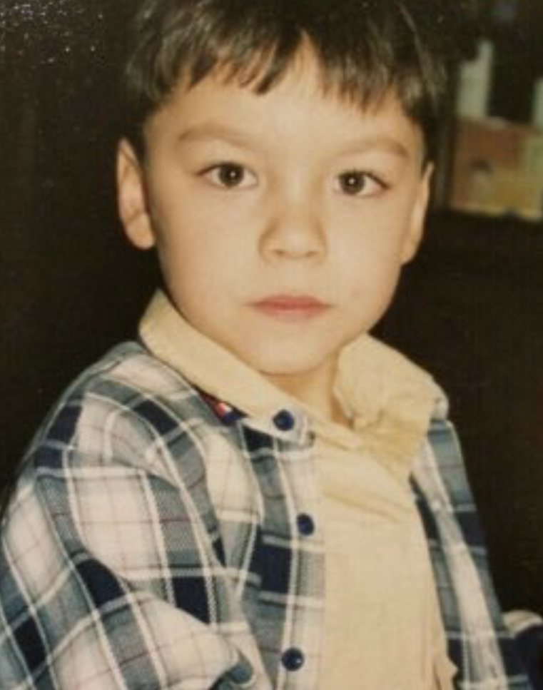 얜 진짜 태어나고 지금까지 단 한 번도 안잘생긴 적 없는 거 같음 | 인스티즈