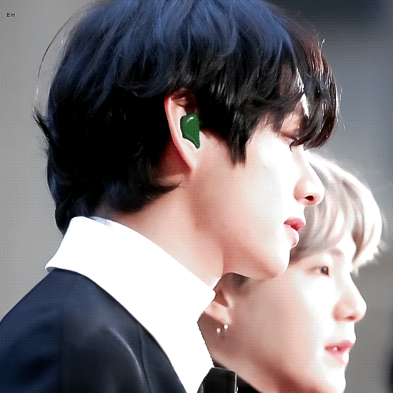 봐도봐도 적응이 안되네... ㅈㅇ 방탄 | 인스티즈