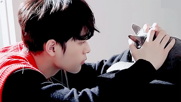 선호 데뷔 3주년 축하해 💛 | 인스티즈