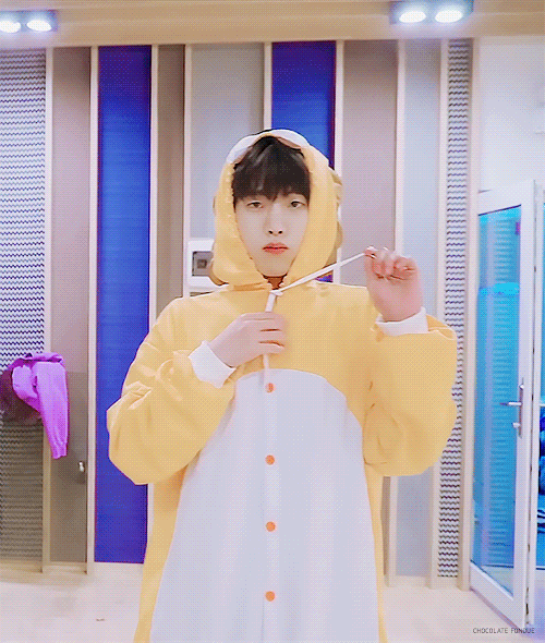 조용한 틈을 타 고백할게 나는... | 인스티즈