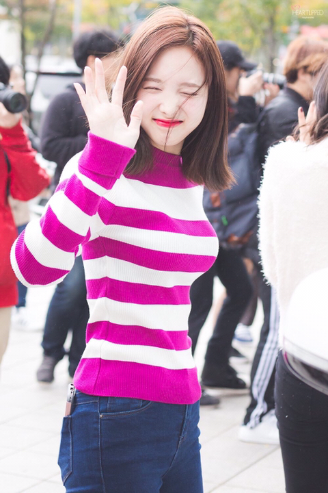 가을을 맞이해 영혼까지 긁어 모아본 나연 사복 ((스압주의)) | 인스티즈